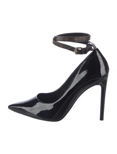 Pre-owned Louis Vuitton Patent Leather Graphic Print Pumps In Black