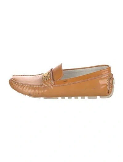 Pre-owned Louis Vuitton Patent Leather Loafers In Orange