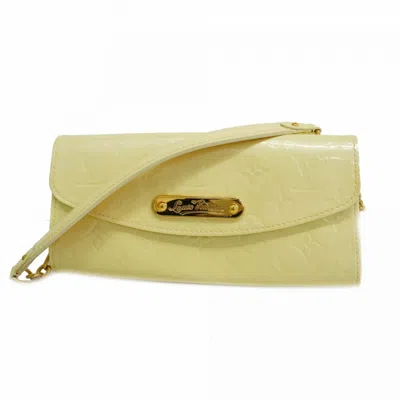 Pre-owned Louis Vuitton Pearl Chain/shoulder Wallet () In White