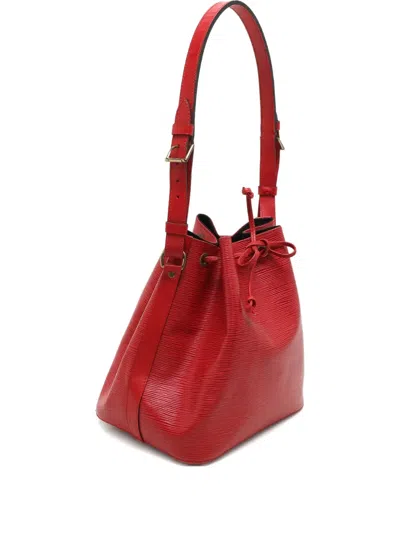 Pre-owned Louis Vuitton 1993 Petit Noe Leather Bucket Bag In Red