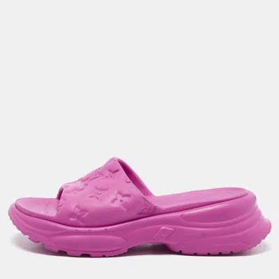Pre-owned Louis Vuitton Pink Monogram Rubber Pool 55 Comfort Slide Sandals Size 38