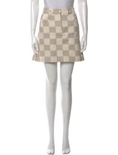 Pre-owned Louis Vuitton Plaid Print Mini Skirt In Neutral