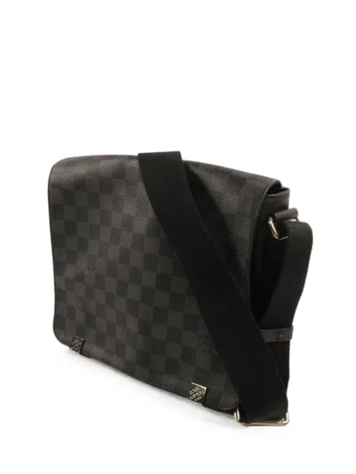 Pre-owned Louis Vuitton Pm District Damier Graphite Shoulder Bag In Black