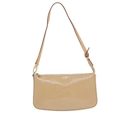 Pre-owned Louis Vuitton Pochette Accessoire Patent Leather Clutch Bag () In Beige