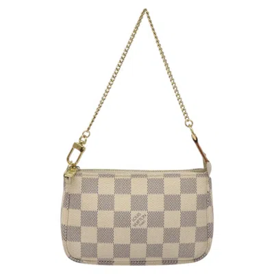 Pre-owned Louis Vuitton Pochette Accessoire White Canvas Clutch Bag ()