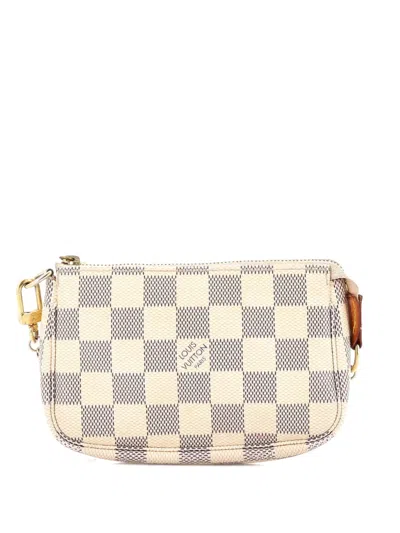 Pre-owned Louis Vuitton Pochette Accessoires Damier Mini Clutch Bag In White