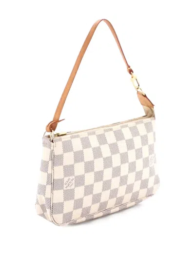 Pre-owned Louis Vuitton Pochette Accessoires Nm Damier Clutch Bag In White
