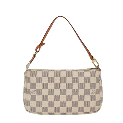 Pre-owned Louis Vuitton Pochette Accessoires White Canvas Clutch Bag ()