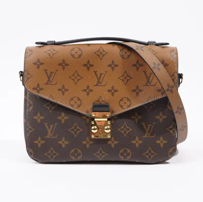 Pre-owned Louis Vuitton Pochette Metis Monogram Reverse Coated Canvas In Black