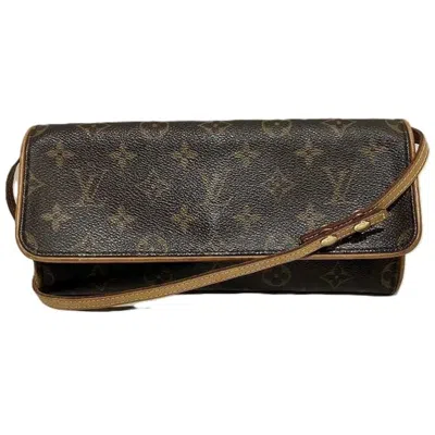 Pre-owned Louis Vuitton Pochette Shoulder Bag () In Brown