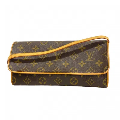 Pre-owned Louis Vuitton Pochette Shoulder Bag () In Brown