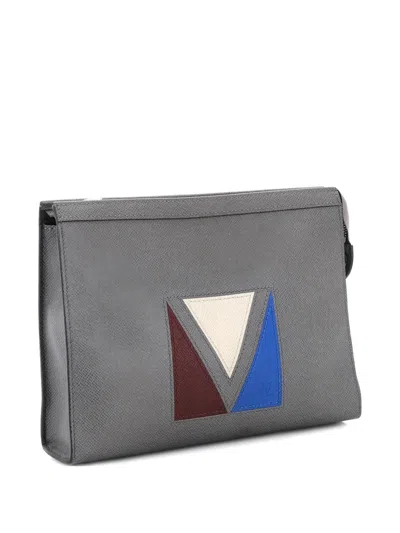 Pre-owned Louis Vuitton Pochette Voyage Panelled Taiga Leather Mm Clutch Bag In Gray