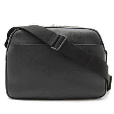 Pre-owned Louis Vuitton Reporter Black Leather Shoulder Bag ()