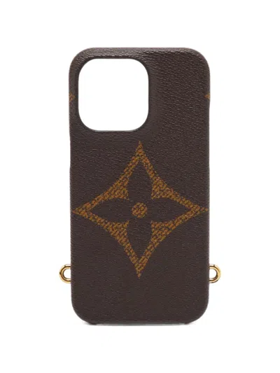 Pre-owned Louis Vuitton Reverse Monogram Giant Iphone 18pro Case In Brown