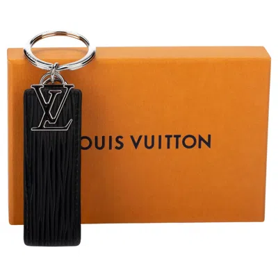 Pre-owned Louis Vuitton Reversible Epi Keychain/charm In Orange