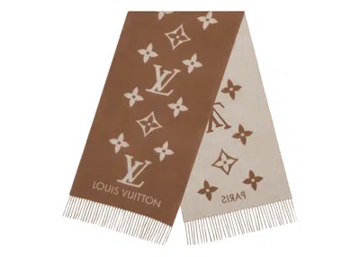 Pre-owned Louis Vuitton Reykjavik Scarf In Sandy