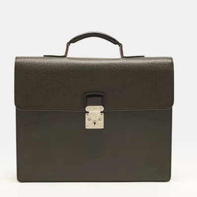 Pre-owned Louis Vuitton Robusto 1 Black Taiga Leather Briefcase