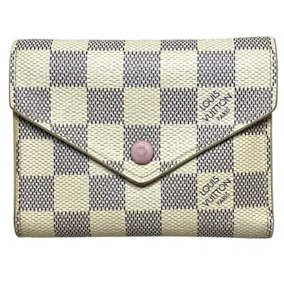 Pre-owned Louis Vuitton Rose Ballerine Wallet (tri-fold) ()