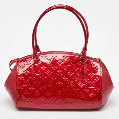 Pre-owned Louis Vuitton Rouge Grenadine Monogram Vernis Montana Bag In Red