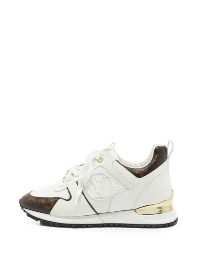 Pre-owned Louis Vuitton Run Away Monogram Sneakers In White
