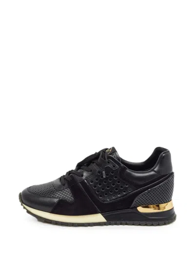 Pre-owned Louis Vuitton Run Away Panelled Low-top Sneakers In Black