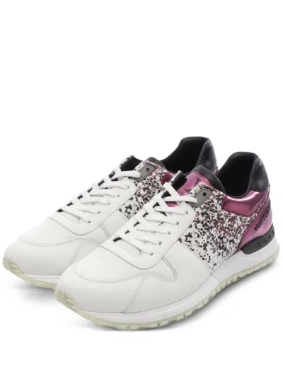 Pre-owned Louis Vuitton Runaway Leather Sneakers In White
