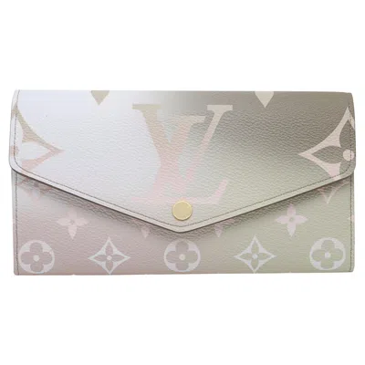 Pre-owned Louis Vuitton Sarah Sunset Kaki Leather Ladies Wallet M81276 In Gray