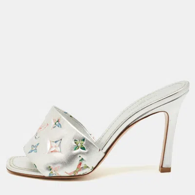 Pre-owned Louis Vuitton Silver Monogram Embossed Leather Revival Slide Sandals Size 37