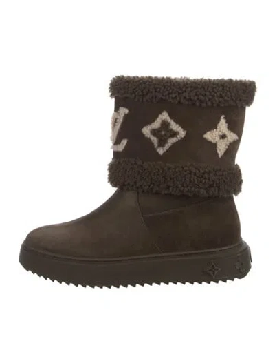 Pre-owned Louis Vuitton Snowdrop Suede Boots In Brown