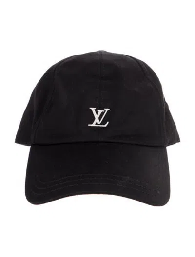 Pre-owned Louis Vuitton Solid Baseball Cap In Black