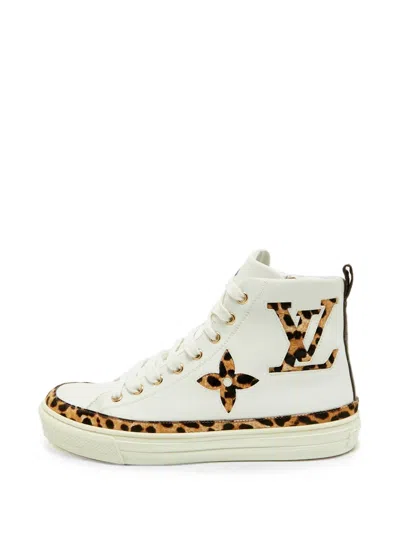 Pre-owned Louis Vuitton Stellar Monogram Sneakers In White
