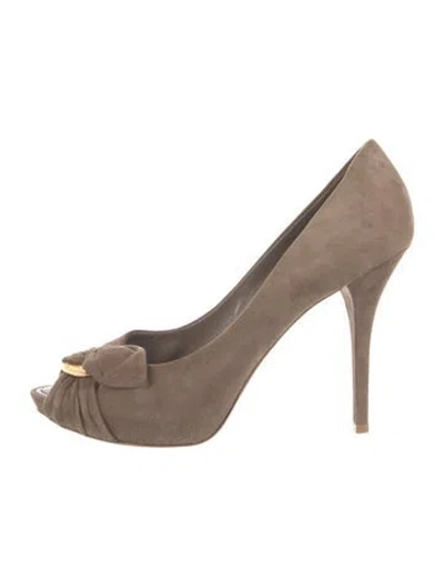 Pre-owned Louis Vuitton Suede Pumps In Brown