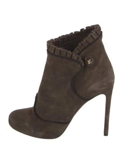 Pre-owned Louis Vuitton Suede Ruffle Embellishment Boots In Brown