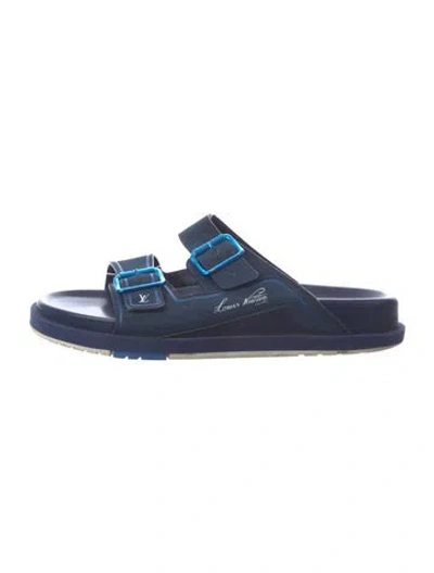 Pre-owned Louis Vuitton Suede Slides In Blue