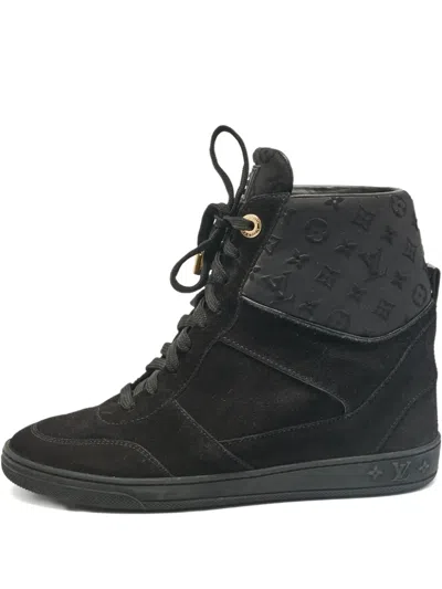 Pre-owned Louis Vuitton Suede Wedge Sneakers