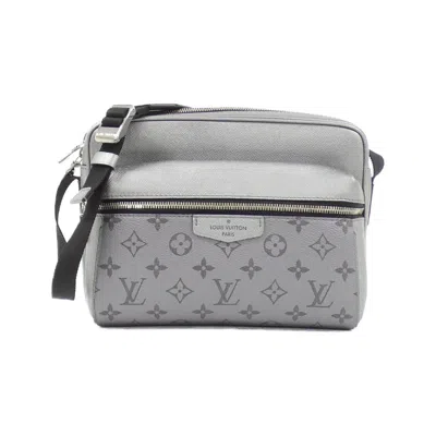 Pre-owned Louis Vuitton Taiga Gunmetal Coated Canvas Leather Shoulder Bag ()