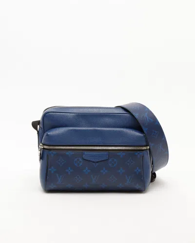 Pre-owned Louis Vuitton Taiga Outdoor Messenger Pm Bag