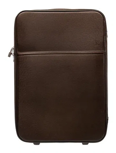 Pre-owned Louis Vuitton Taiga Pegase 60 Business Suitcase In Brown