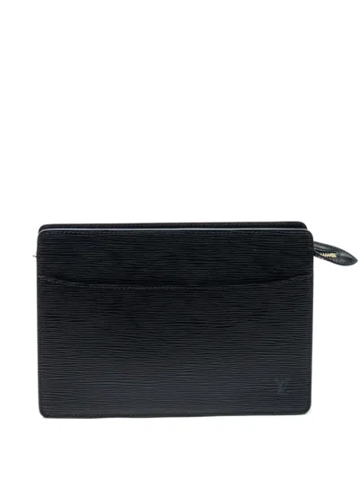 Pre-owned Louis Vuitton Textured Clutch Bag In Black