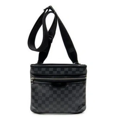 Pre-owned Louis Vuitton Thomas In Black