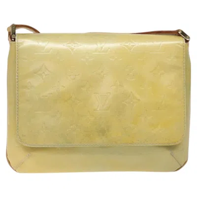 Pre-owned Louis Vuitton Thompson Street Beige Patent Leather Shoulder Bag ()