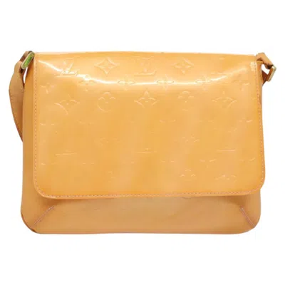 Pre-owned Louis Vuitton Thompson Street Beige Patent Leather Shoulder Bag () In Sand