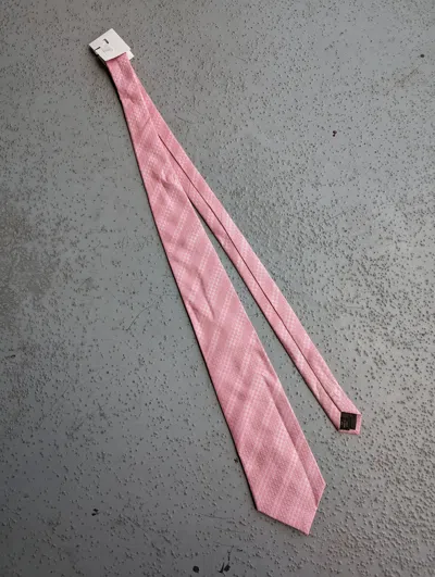 Pre-owned Louis Vuitton Tie. Made In Italy 100 Silk In Pink