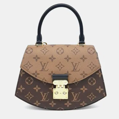 Pre-owned Louis Vuitton Tilsit Handbag In Brown