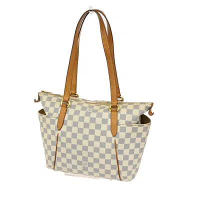 Pre-owned Louis Vuitton Totally Canvas Tote Bag () In White