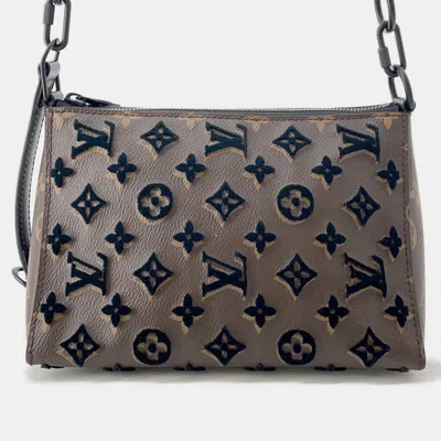 Pre-owned Louis Vuitton Triangle Messenger Noir Monogram / Toughtage In Black