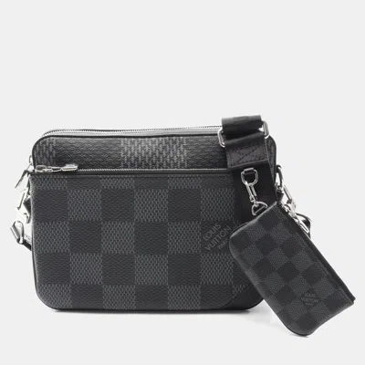 Pre-owned Louis Vuitton Trio Limited Edition Damier Graphite 3d Messenger Bag In Black