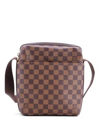 Pre-owned Louis Vuitton Trotteur Beaubourg Handbag Damier Crossbody Bag In Brown