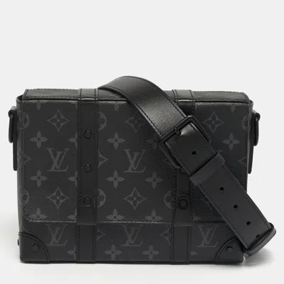 Pre-owned Louis Vuitton Trunk Monogram Eclipse Canvas Messenger Bag In Black