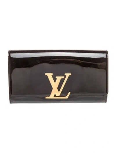 Pre-owned Louis Vuitton Vernis Patent Leather Louise Clutch In Black